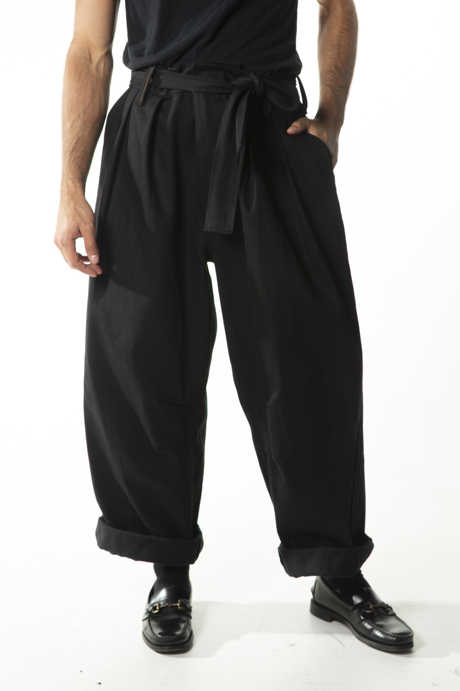 Wide Leg Trouser